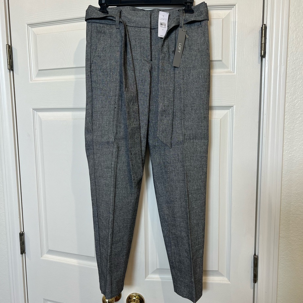 NWT LOFT gray taper trousers with belt size 0